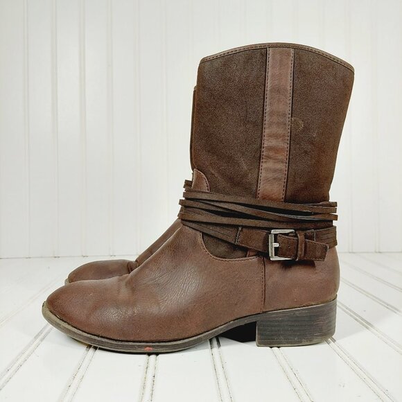 Chaps Gari Brown Leather Slip On Buckle Detail Side Zipper Mid-Shaft Boots D208 - Picture 1 of 12